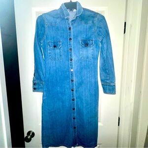 Vintage Magus denim dress in excellent preowned condition size M button front